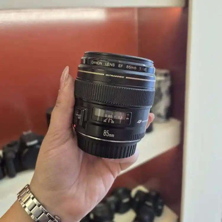 لنز نیکون دست دومNikon AF-S 85mm F1.8 G دست دو